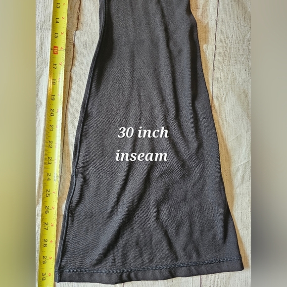 OFFLINE By Aerie Size Medium Real Me High Waisted Crossover Black Flare So Soft - Picture 7 of 8